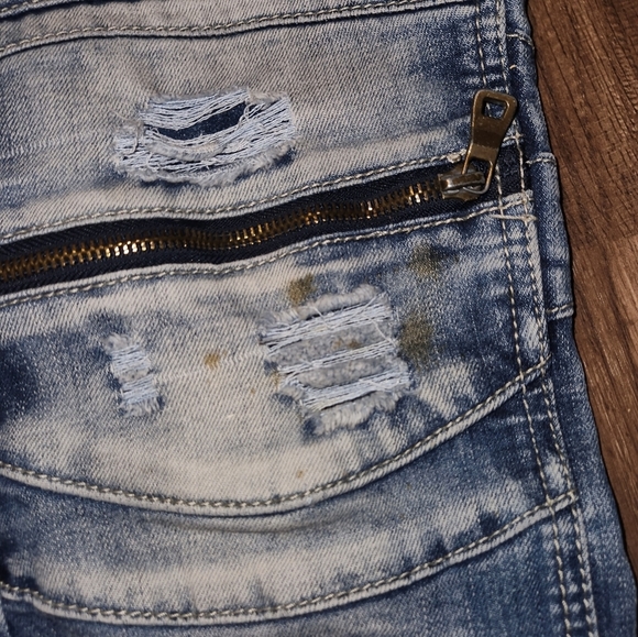Smoke Rise Distressed Jeans 32 x 32 - Picture 3 of 7